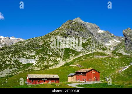 Pförtnerloge am Straßenrand, Grosser St. Bernard Pass, hinter Pain du Sucre, Col du Grand Saint-Bernard, Val del Gran S. Bernardo, Aostatal, Italien Stockfoto