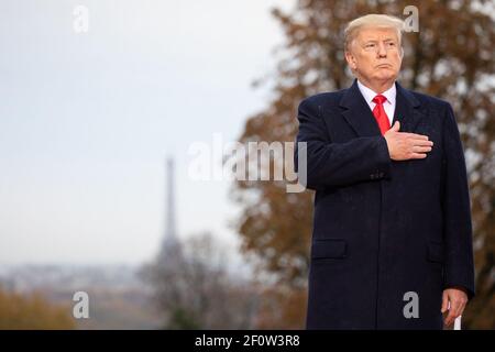 Präsident Donald Trump bei der amerikanischen Gedenkzeremonie auf dem amerikanischen Friedhof Suresnes Sonntag, den 11 2018. November Stockfoto