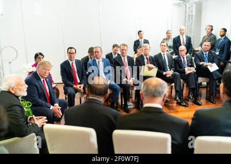 Präsident Donald Trump nimmt an einem bilateralen Treffen mit dem Premierminister der Republik Indien Narendra Modi im Centre de CongrÃ©s Bellevue am Montag, 26 2019. August in Biarritz Frankreich Ort des Gipfels G7. Stockfoto