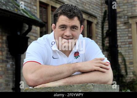 ENGLAND RUGBY TEAM TRAINING IM SURRY SPORTS PARK FÜR IHRE SECHS NATIONEN SPIEL MIT FRANKREICH. 24/2/2011. ANDREW SHERIDEN BILD DAVID ASHDOWN Stockfoto