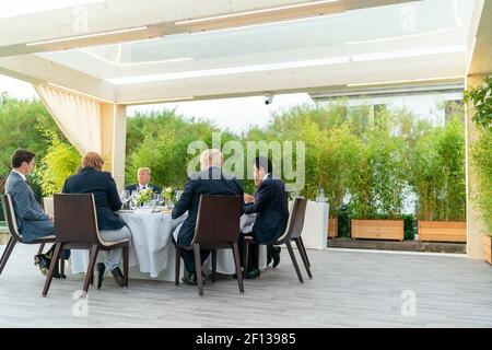 Präsident Donald Trump schließt sich G7 Führern zum Abendessen am Samstag Abend 24 2019. August im Biarritz Leuchtturm in Biarritz Frankreich. Stockfoto