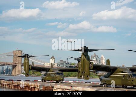 Marine One trägt Präsident Donald Trump nähert sich für eine Landung am 16 2019. Mai in der New York City Landezone. Stockfoto