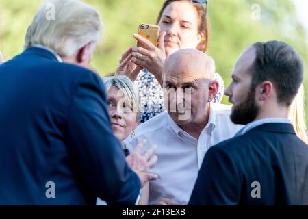 Reportage: Präsident Donald Trump mit First Lady Melania, Trump-Vizepräsident Mike Pence und Second Lady Karen Pence halten am Freitag, den 21 2019. Juni 2019, am Kongress-Picknick eine Rede Stockfoto