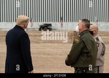 Präsident Donald Trump besucht eine Grenzmauer Dienstag, 12 2021. Januar an der Grenze zwischen Texas und Mexiko in der Nähe von Alamo TexasDav Stockfoto