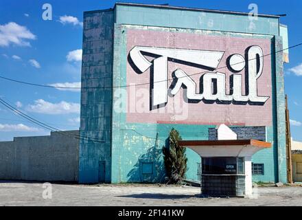 Trail Drive-in Theater Blick aus der Nähe Route 66 Amarillo Texas Ca. 1977 Stockfoto