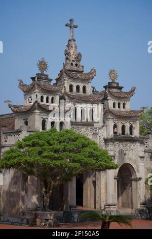 Die Herz-Jesu-Kapelle am Phat Diem Cathedral Complex, Phat Diem, Ninh Binh Provinz, Vietnam Stockfoto