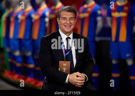 Barcelona, Spanien. März 2020, 7th. Joan Laporta posiert in Barcelona, Spanien, 7. März 2020. Joan Laporta wurde am frühen Sonntagmorgen zum Präsidenten des FC Barcelona gewählt. Quelle: FC Barcelona/Xinhua/Alamy Live News Stockfoto