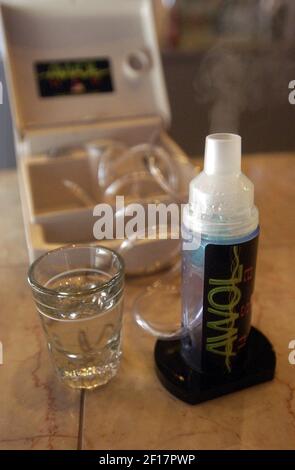 al fakher vape geschmäcker Vaportini Deluxe Alcohol Vaporizer main image 0