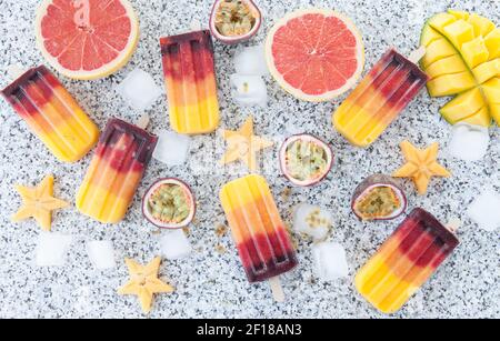 Hausgemachte Eis am Stiel Stockfoto