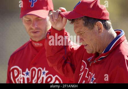 Philadelphia Phillies manager Larry Bowa yells at umpires Terry Craft, far  right, and Charlie Reliford after he was ejected with one out in the top of  the ninth inning against the Atlanta