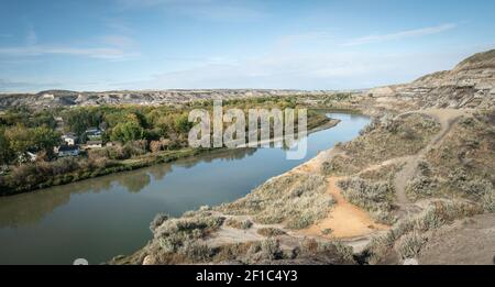 Kanadische Badlands wüstenähnliche Landschaft, aufgenommen in Drumheller, Alberta, Kanada Stockfoto