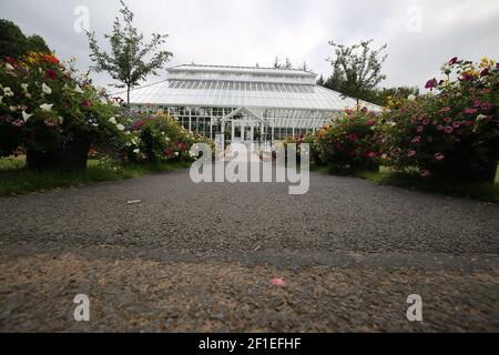 Belleisle Park , Ayr, Ayrshire, Schottland, Großbritannien. Das neu restaurierte Gewächshaus, Konservatorium Stockfoto