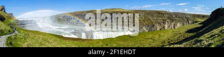 Panoramablick auf den großen Wasserfall Gullfoss, Island Stockfoto