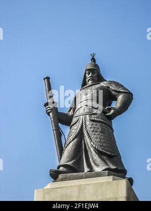 Statue von Admiral Yi Sun-Sin in der Innenstadt von Seoul, Südkorea Stockfoto