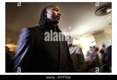 Lennox Lewis verabschiedet sich in den Ruhestand als World Heavyweight Boxing Champion In London.pic David Sandison 6/2/2004 Stockfoto