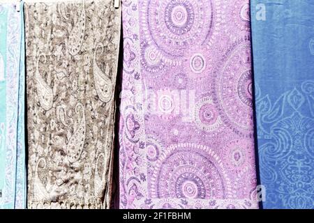 Die Textur der Baumwolle traditionellen symbolischen arabischen Schal Stockfoto