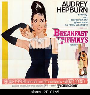 Breakfast at Tiffany's ist eine US-amerikanische Romantik von Blake Edwards aus dem Jahr 1961. Leistung. Audrey Hepburn, George Peppard, Mickey Rooney. Stockfoto