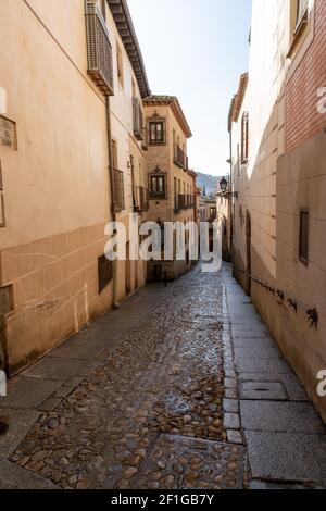 Schmale Gasse im Herzen der historischen Stadt Zentrum von Toledo Stockfoto