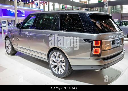 Land Rover Range Rover SUV auf dem Pariser Automobilsalon. Frankreich - 3. Oktober 2018 Stockfoto