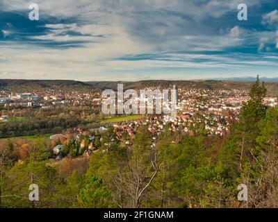 Eine Luftaufnahme der Skyline der Stadt Jena In Deutschland Stockfoto