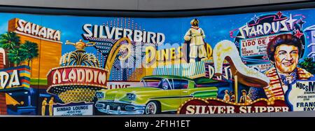 The Mural 'Echoes of Las Vegas' von Adolfo R. Gonzalez im McCarran International Airport, Las Vegas, Nevada, USA Stockfoto