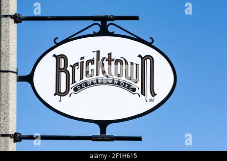 Oklahoma City, Oklahoma, USA. Bricktown-Schild. Stockfoto