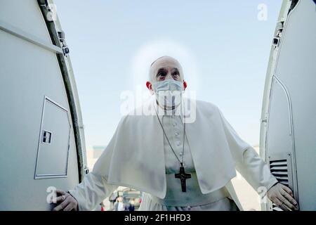 Bagdad, Irak. März 2021, 08th. Papst Franziskus kommt am Freitag, den 5. März 2021, in Bagdad im Irak an. Dies ist der erste Besuch des Papstes im Irak. Foto von der Pressestelle des irakischen Premierministers/UPI Quelle: UPI/Alamy Live News Stockfoto