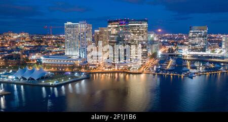 Luftaufnahme Über Baltimore Downtown City Skyline Inner Harbor Stockfoto