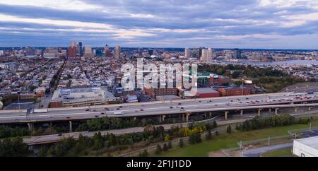Luftaufnahme Über Baltimore Downtown City Skyline Inner Harbor Stockfoto