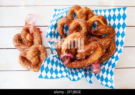 Knusprig gebackene Brezeln Stockfoto