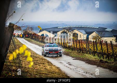 19 NUCITA Andrea, DI CARO Bernardo (ita), Loran srl , Fiat Abarth 124 Rallye, Aktion während der Rallye-Europameisterschaft 2019 Nyiregyhaza Rallye in Ungarn vom 8. Bis 10. november - Foto Gregory Lenormand / DPPI Stockfoto