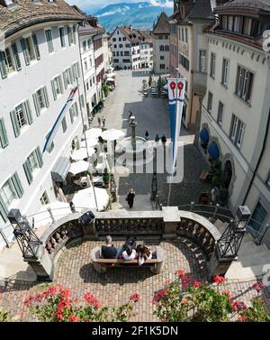 Der Hauptplatz in der historischen Altstadt von Rapperswil Stockfoto