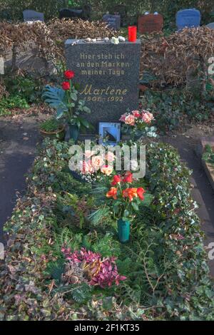 Grab, Marlene Dietrich, Friedhof, Stubenrauchstraße, Friedenau, Schöneberg, Berlin, Deutschland Stockfoto