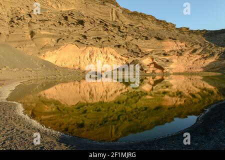 Landschaft an der Küste von El Golfo auf Lanzarote auf den Kanarischen Inseln, Spanien Stockfoto