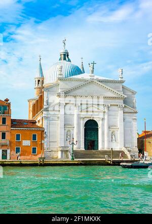 Venedig, Italien - 8. Juni 2016: Die Non Basilica del Santissimo Redentore (Il Redentore), römisch-katholische Kirche auf der Insel Giudecca Stockfoto