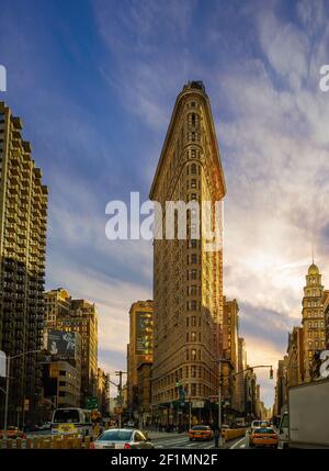 Ecke Fifth Avenue und Broadway, Flatiron Building in New York, USA Stockfoto