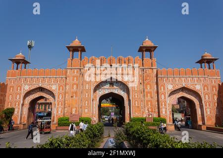 Patrika Gate und Ajmeri Tor von Jaipur. Stockfoto