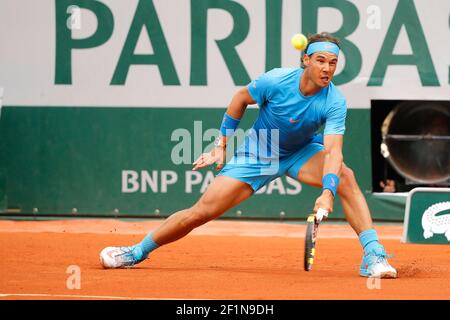 Rafael Nadal (ESP) gewann gegen Nicolas Almagro (ESP) während der French Tennis Open im Roland Garros Stadion in Paris, Frankreich, am 28. Mai 2015. Foto Stephane ALLAMAN / DPPI Stockfoto