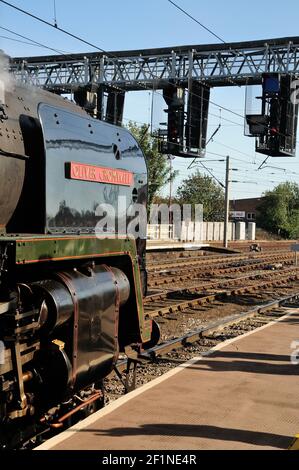 BR Standard Class Pacific No 70013 Oliver Cromwell in der Carlisle Citadel wartet darauf, die Rückreise der Hadrian-Bahntour nach York zu nehmen. 12.09.2009. Stockfoto