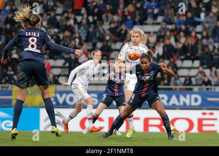 Georges Laura (PSG Frauen), Ada Hegerberg (Olympique Lyonnais), Erika Cristiano dos Santos (PSG Frauen), Lotta SCHELIN (Olympique Lyonnais), Delannoy Sabrina (PSG Frauen) während des Fußballspiels der französischen Frauenmeisterschaft D1 zwischen Paris Saint Germain und Olympique Lyonnais am 5. Februar 2016 im Charlety-Stadion in Paris, Frankreich - Foto Stephane Allaman / DPPI Stockfoto