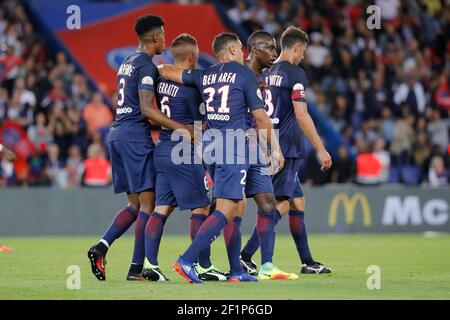 Marco Verratti (psg) erzielte das dritte Tor, das Hatem Ben Arfa (PSG), Presnel Kimpembe (PSG), Blaise Mathuidi (psg), Thiago Motta Santon Olivares (psg) während des französischen Fußballspiels L1 zwischen Paris-Saint-Germain und Metz im Parc des Princes-Stadion in Paris, Frankreich am 21. August erzielte, 2016 - Foto Stephane Allaman / DPPI Stockfoto