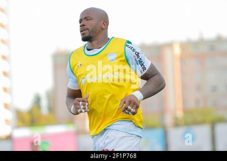 Olivier Missoup (Racing Metro 92) beim Aufwärmen während des französischen Top 14 Rugby-Union-Spiels zwischen Racing Metro 92 und LOU Lyon Rugby, 27. August 2016 im Yves du manoir Stadion in Colombes, außerhalb von Paris - Foto Stephane Allaman / DPPI Stockfoto