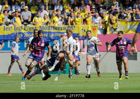 Aurelien ROUGERIE (ASM Clermont), Rabah Slimani (Stade Francais), Alexandre Flandquart (Stade Francais) während des Spiels der französischen Top 14 Rugby Union zwischen Stade Francais Paris und ASM Clermont Auvergne am 3. September 2016 im Jean Bouin Stadion in Paris, Frankreich - Foto Stephane Allaman / DPPI Stockfoto