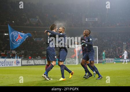 Adrien Rabiot (psg) erzielte ein Tor und feierte es, Layvin Kurzawa (psg), Christopher Alan NKUNKU (psg), Blaise Mathuidi (psg) während der Französisch-Cup-Fußballspiel, Runde 64, zwischen Paris Saint-Germain und SC Bastia am 7. Januar 2017 im Parc des Princes Stadion in Paris, Frankreich - Foto Stephane Allaman / DPPI Stockfoto