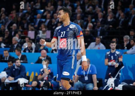 Adrien DIPANDA (FRA) während der Männer Handball Weltmeisterschaft Frankreich 2017 Match Gruppe A, zwischen Frankreich und Brasilien, am 11. Januar 2017 in Accorhotels Arena in Paris, Frankreich - Foto Stephane Allaman / DPPI Stockfoto