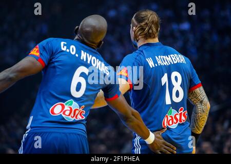 William ACCAMBRAY (FRA) +, Guy Olivier NYOKAS (FRA) während der Männer Handball Weltmeisterschaft Frankreich 2017 Match Gruppe A, zwischen Frankreich und Brasilien, am 11. Januar 2017 in der Accorhotels Arena in Paris, Frankreich - Foto Stephane Allaman / DPPI Stockfoto