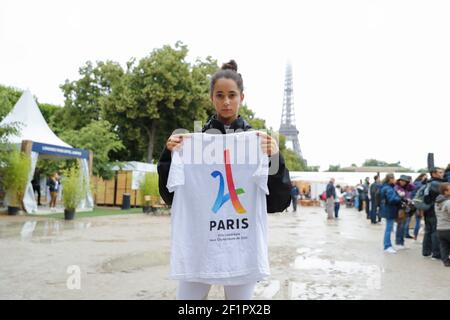 Iman Perez (FRA) (Tochter von Vincent Perez und Karine Silla) unterstützte JO Paris 2024 während der Longines Global Champions Tour of Longines Paris Eiffel Jumping, vom 30th. Juni bis 2nd. Juli 2017, in Paris, Frankreich - Foto Stéphane Allaman / DPPI Stockfoto