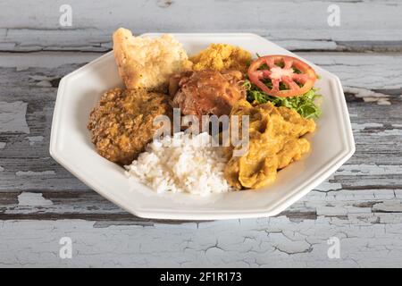 Caruru traditionelle afro-brasilianische Küche typisch für Bahia. Stockfoto