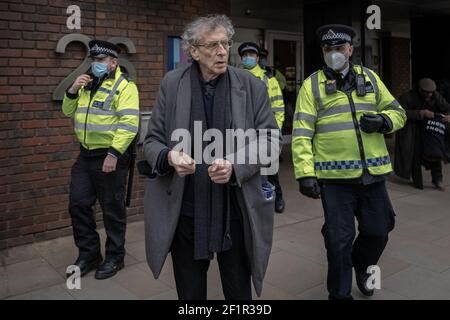 Coronavirus: Piers Corbyn nimmt an einer versuchten Anti-Lockdown-Veranstaltung von 20-30 Demonstranten auf Richmond Green im Südosten von London, Großbritannien, Teil. Stockfoto