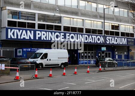 9th. März 2021; Kiyan Prince Foundation Stadium, London, England; English Football League Championship Football, Queen Park Rangers gegen Wycombe Wanderers; Blick vor dem Kiyan Prince Foundation Stadium Stockfoto